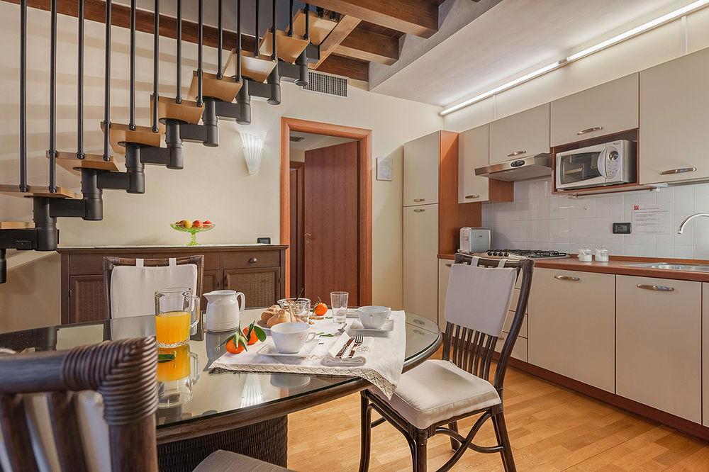 Palazzo Brando - Living Apartments 特雷维索 外观 照片