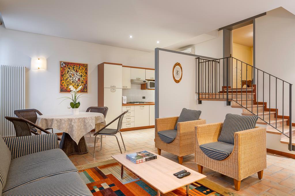 Palazzo Brando - Living Apartments 特雷维索 客房 照片